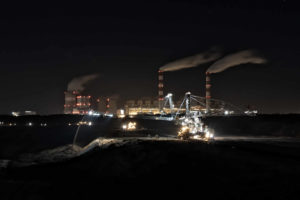 Kopalnia i Elektrownia Bełchatów nocą